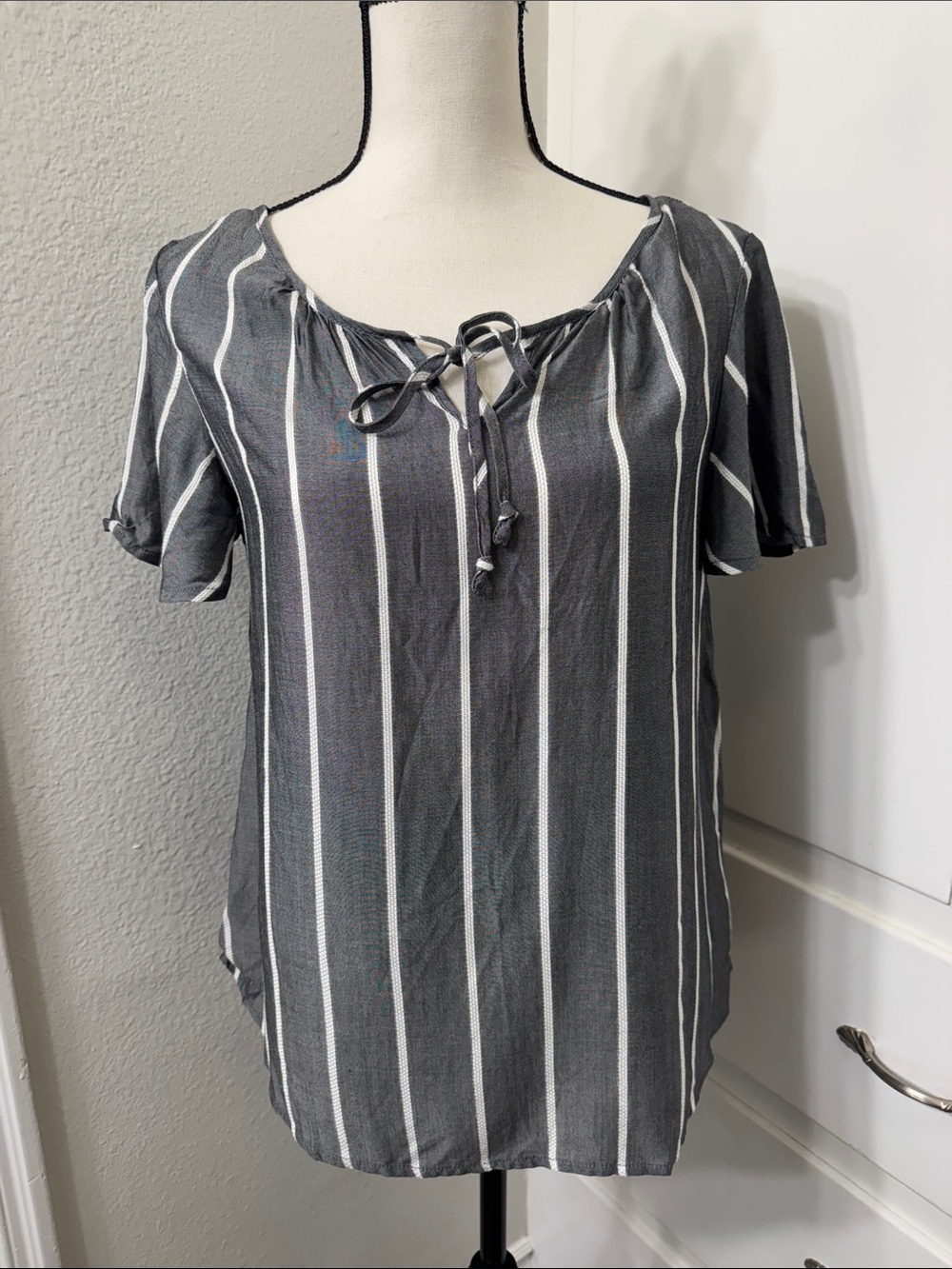 NWT Como Blu Gray and White Striped Shirt